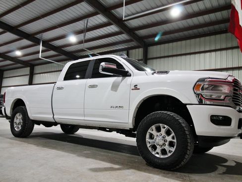 Used 2022 RAM 3500 Laramie w/ Body Color Bumper Group AWD/4WD image 16