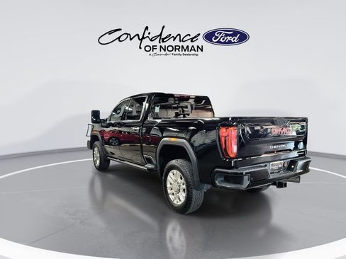 Used 2022 GMC Sierra 3500 Denali AWD/4WD image 6