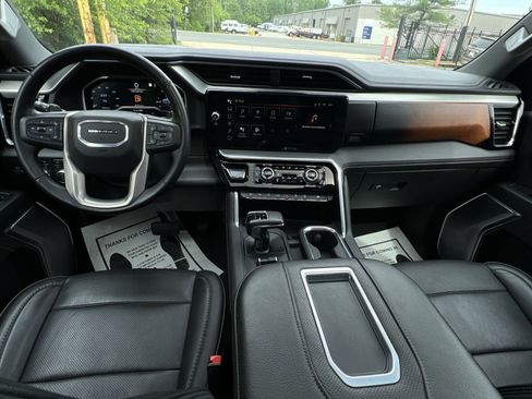 Used 2022 GMC Sierra 1500 Denali AWD/4WD image 39
