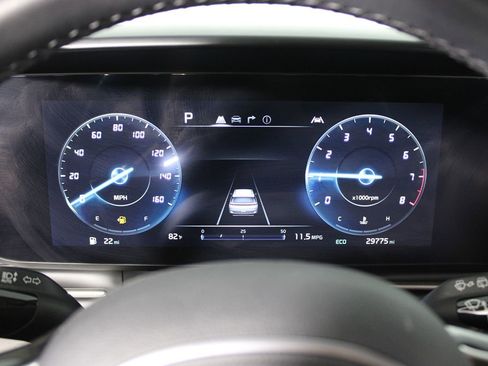 Used 2024 Kia Carnival SX FWD image 18