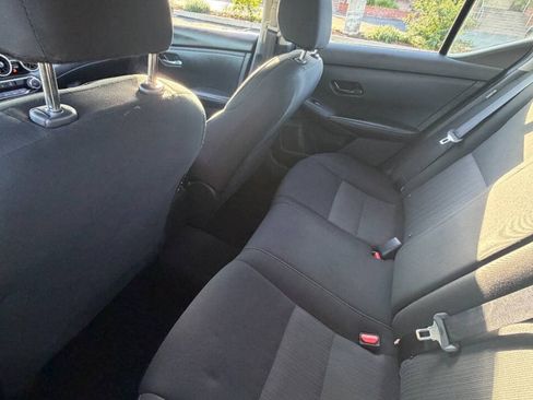 Used 2025 Nissan Sentra SV w/ Trunk Package FWD image 10