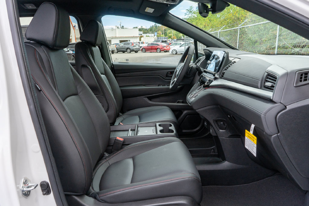 New 2027 Honda Odyssey Sport-L image 16