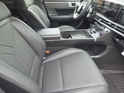 Certified 2026 Hyundai Santa Fe SEL FWD image 13