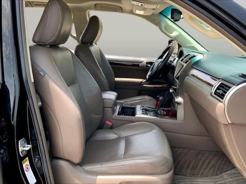 Used 2011 Lexus GX 460 w/ Convenience Pkg AWD/4WD image 8