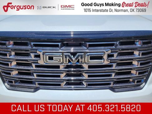 New 2026 GMC Acadia Denali Ultimate AWD/4WD image 10