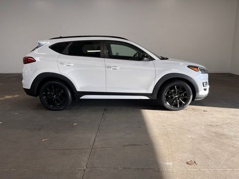 Used 2019 Hyundai Tucson Night image 2