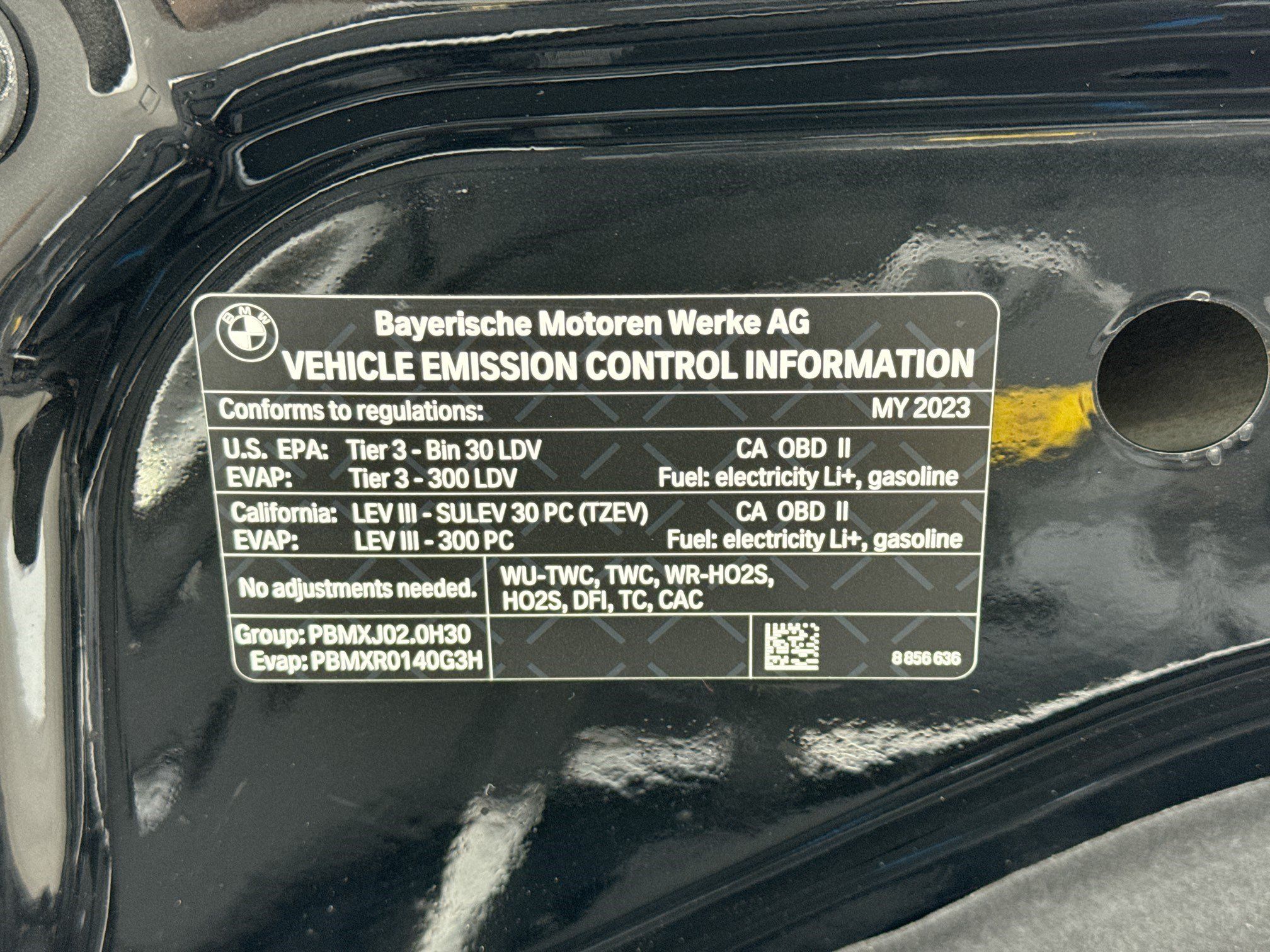 Used 2023 BMW 530e w/ Convenience Package RWD image 21