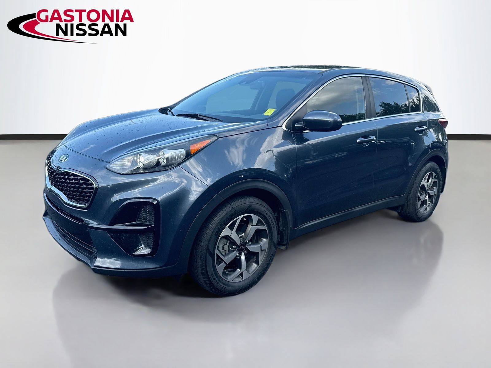 Used 2020 Kia Sportage LX FWD image 3