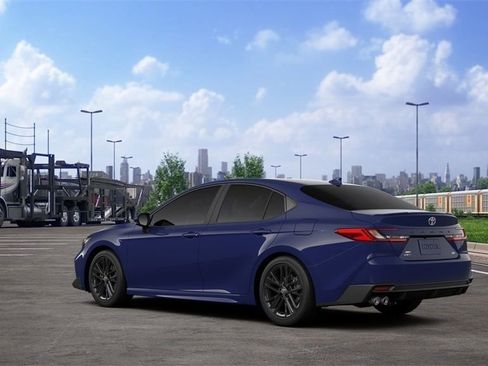 New 2026 Toyota Camry SE image 6
