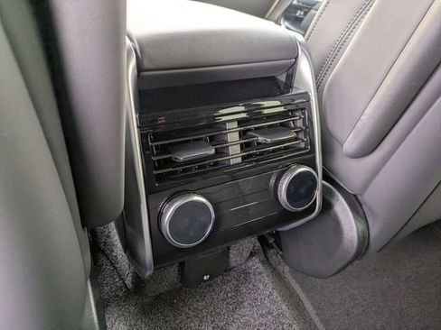 New 2026 Land Rover Range Rover SE image 13