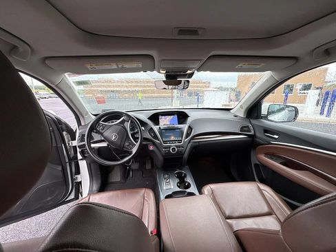 Used 2018 Acura MDX SH-AWD w/ Technology Package image 4