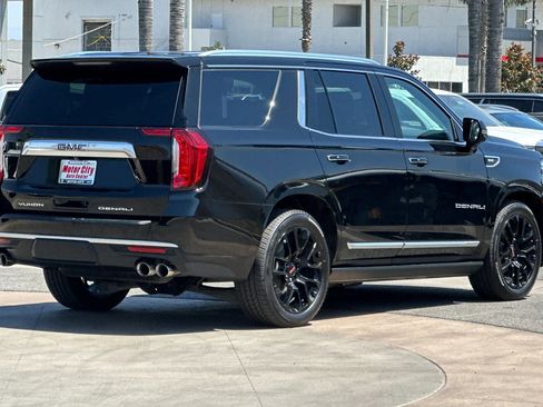 Certified 2022 GMC Yukon Denali w/ Max Trailering Package AWD/4WD image 4
