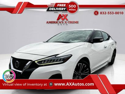 Used 2022 Nissan Maxima SV w/ Floor Mat Group