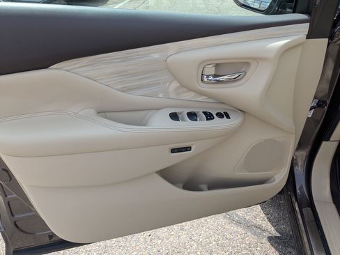 Used 2017 Nissan Murano SL w/ SL Technology Package AWD/4WD image 15