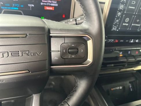 Used 2025 GMC Hummer EV 2X image 15