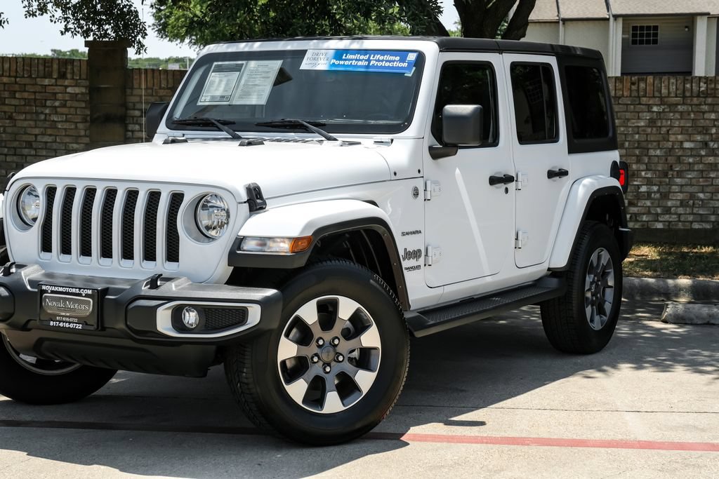 Used 2022 Jeep Wrangler Unlimited Sahara w/ Cold Weather Group AWD/4WD image 14