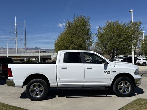Used 2019 RAM 1500 Big Horn image 6