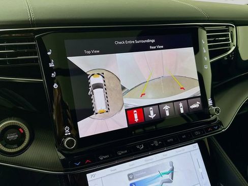 New 2026 Jeep Grand Wagoneer Summit AWD/4WD image 14