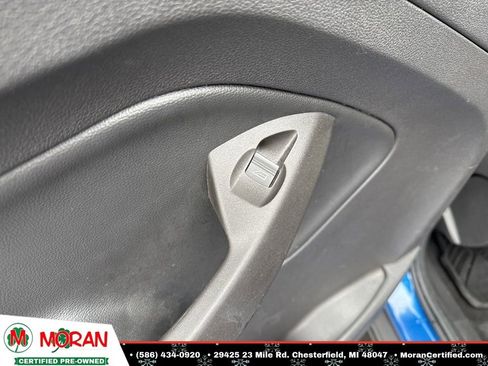 Used 2017 Ford Escape SE w/ Equipment Group 201A image 24