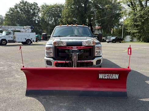 Used 2016 Ford F350 XL AWD/4WD image 3