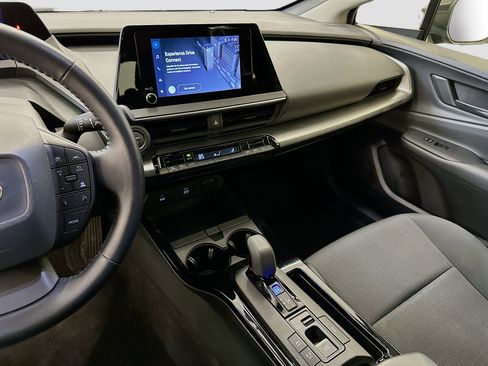 Used 2024 Toyota Prius LE image 26