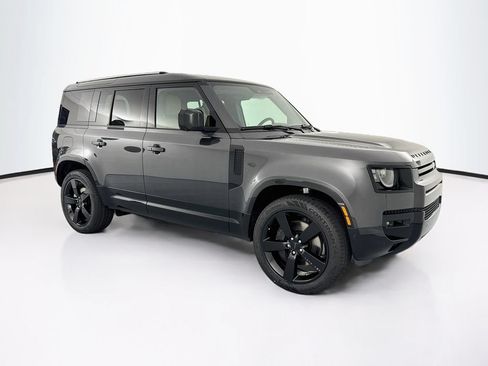 New 2026 Land Rover Defender 110 X-Dynamic SE AWD/4WD image 3