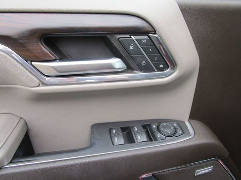 Used 2024 GMC Sierra 1500 SLT w/ SLT Premium Plus Package image 33