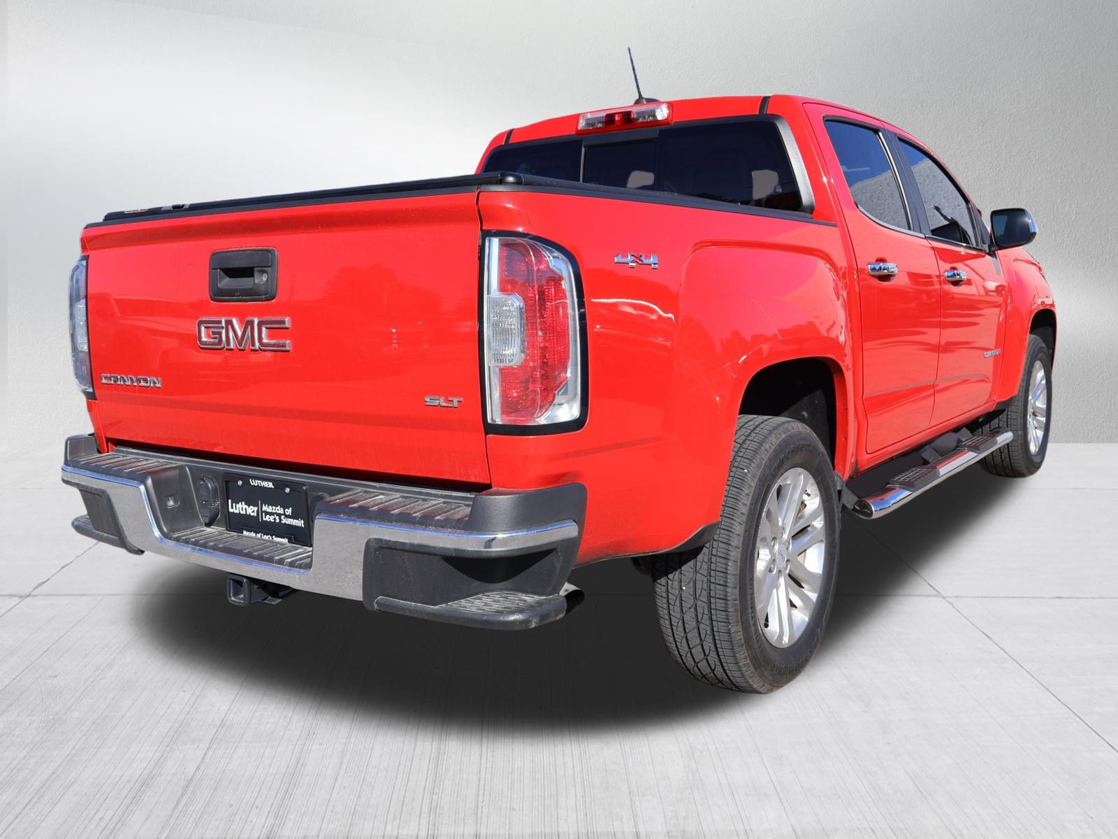 Used 2016 GMC Canyon SLT w/ Driver Alert Package AWD/4WD image 7