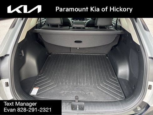 Used 2024 Kia Sportage SX image 11