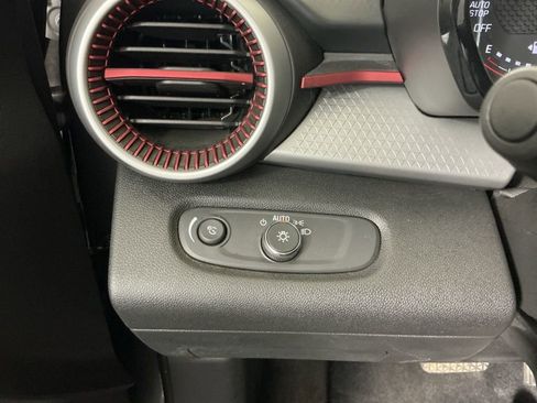 Used 2024 Chevrolet Trax RS w/ Driver Confidence Package image 16