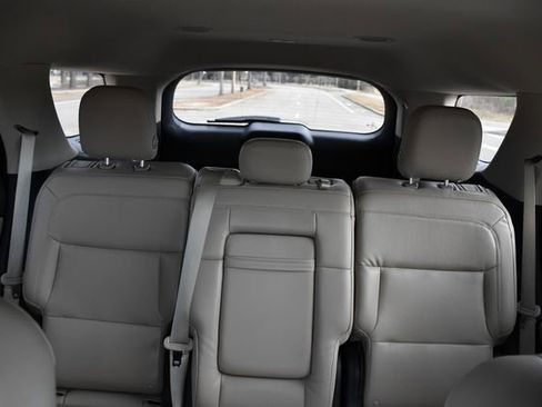 Used 2020 Ford Explorer XLT w/ Equipment Group 202A image 34