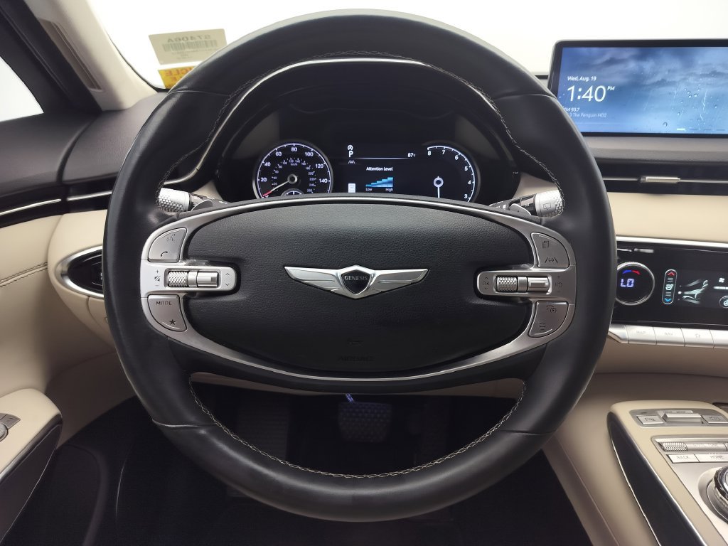 Used 2023 Genesis GV70 2.5T w/ Select Package AWD/4WD image 12