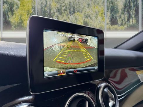 Used 2015 Mercedes-Benz CLA 250 4MATIC image 24