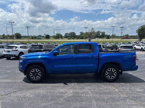 Used 2024 Nissan Frontier SL w/ Technology Package RWD image 2