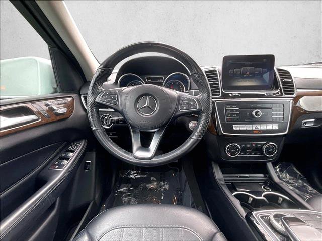 Used 2017 Mercedes-Benz GLS 450 4MATIC image 7