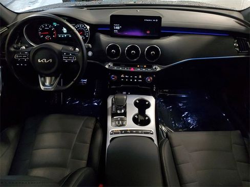 Used 2023 Kia Stinger GT2 image 15