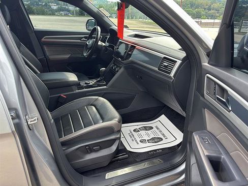 Used 2021 Volkswagen Atlas Cross Sport SEL Premium R-Line AWD/4WD image 20