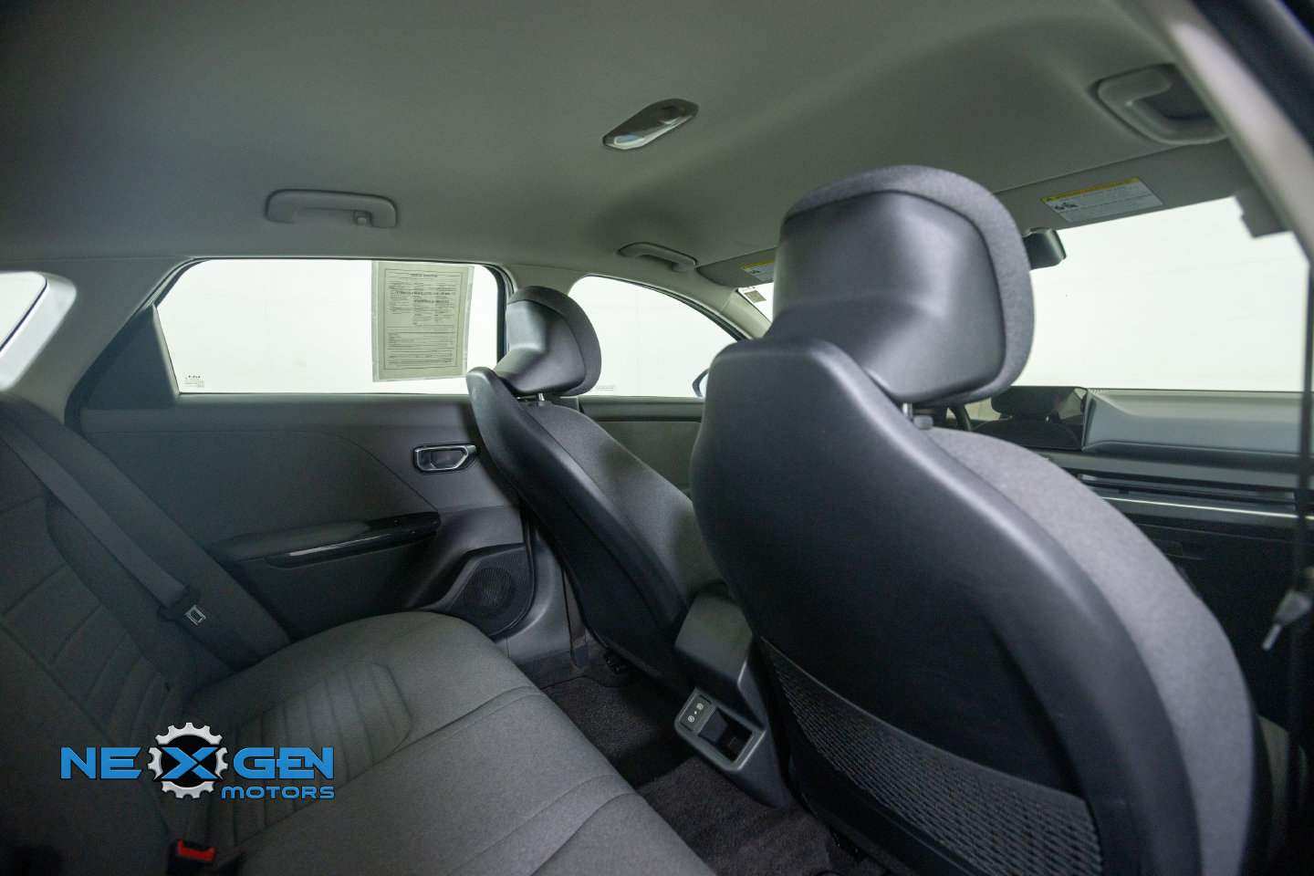 Used 2025 Kia K4 EX FWD image 37
