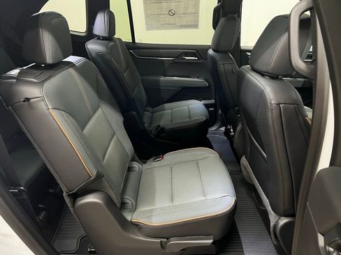 New 2026 GMC Acadia AT4 w/ Luxury Package image 44