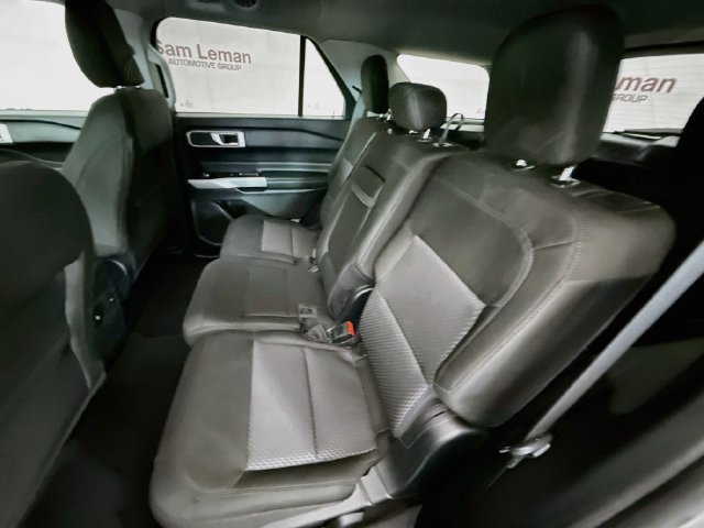 Used 2024 Ford Explorer XLT RWD image 24