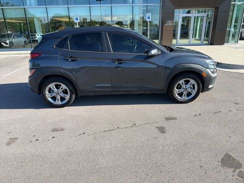 Used 2022 Hyundai Kona SEL image 8