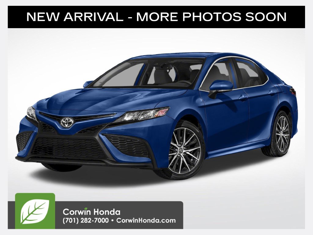 Used 2023 Toyota Camry SE FWD image 1