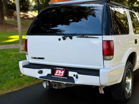 Used 2004 Chevrolet Blazer LS w/ Preferred Equipment Group image 42