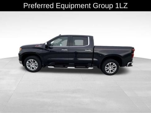 Used 2023 Chevrolet Silverado 1500 LTZ AWD/4WD image 4