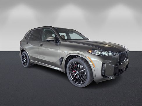 New 2026 BMW X5 xDrive40i w/ M Sport Package image 1
