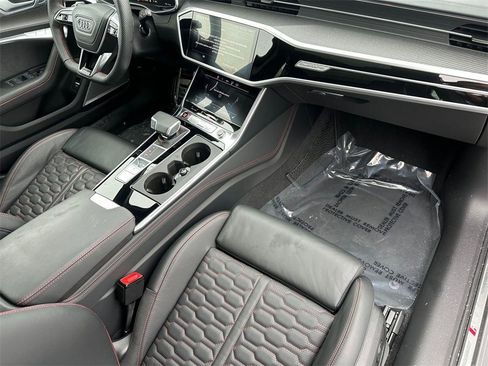 Used 2025 Audi RS 6 performance image 6
