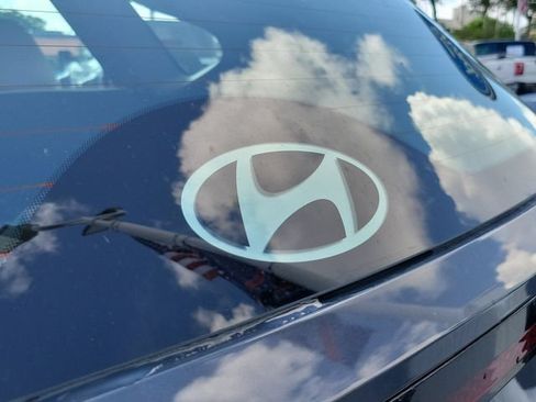 Used 2025 Hyundai Tucson SE FWD image 5