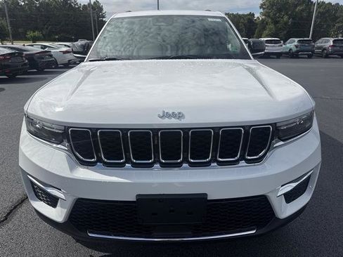 New 2025 Jeep Grand Cherokee Limited image 2