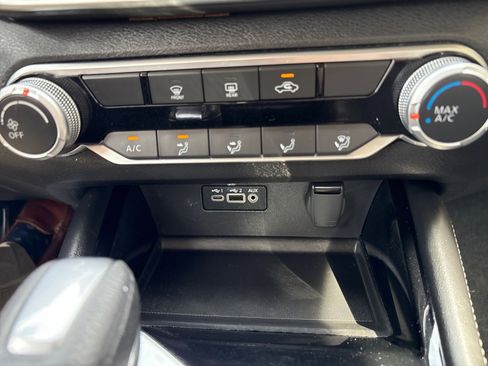 Used 2023 Nissan Altima 2.5 SV image 17