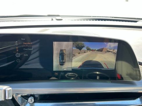 Used 2024 Cadillac Lyriq Luxury RWD image 18